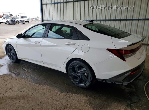 KMHLM4DG8TU168235 2026 HYUNDAI ELANTRA White უკანა მარცხენა