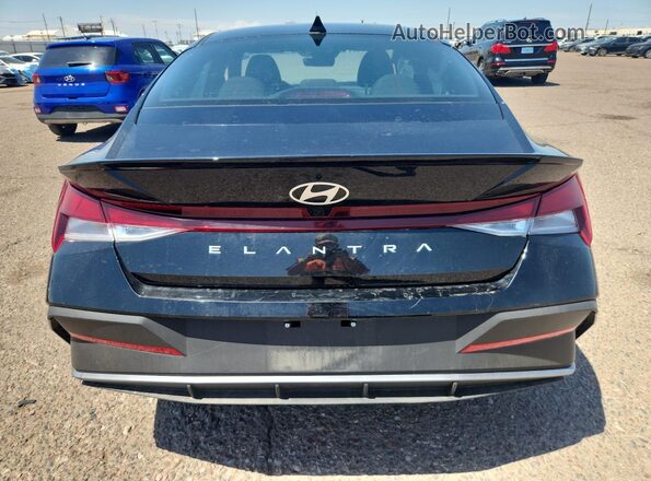 KMHLM4DG8TU218857 2026 HYUNDAI ELANTRA Black 