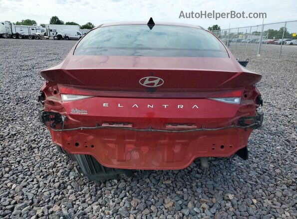 KMHLM4DG9RU671748 2024 HYUNDAI ELANTRA Red Widok z tyłu