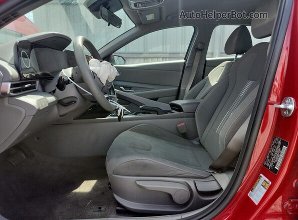 KMHLM4DG9RU839985 2024 HYUNDAI ELANTRA Red 
