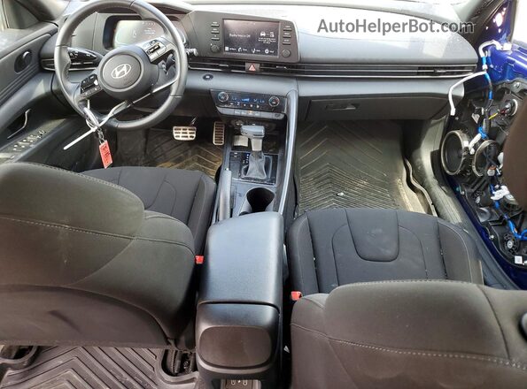 KMHLM4DG9SU058907 2025 HYUNDAI ELANTRA Blue Widok deski rozdzielczej