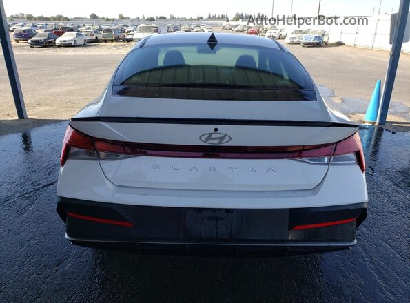 KMHLM4DG9TU120730 2026 HYUNDAI ELANTRA White 