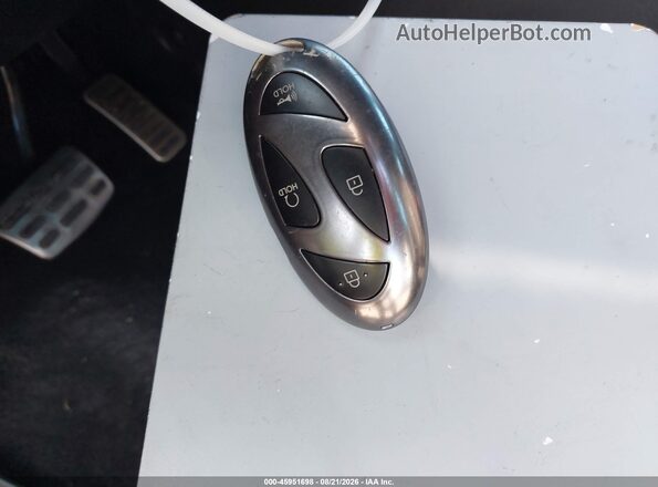 KMHLM4DG9TU180300 2026 HYUNDAI ELANTRA Белый Вид панели приборов