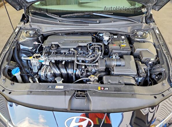 KMHLM4DGXTU134698 2026 HYUNDAI ELANTRA Black Вид задньої частини салону