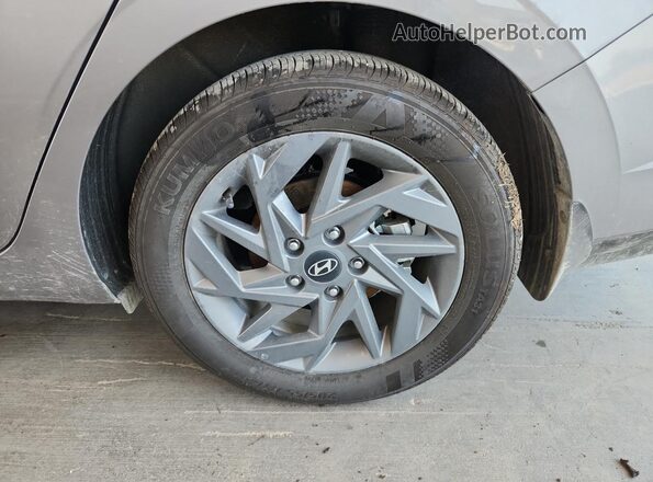 KMHLM4DJ1TU192517 2026 HYUNDAI ELANTRA Silver 