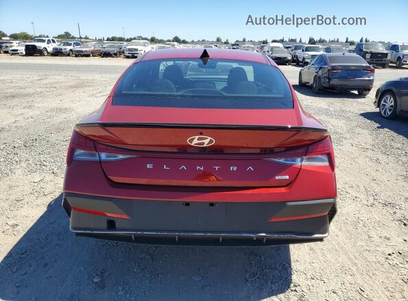 KMHLM4DJ6SU135468 2025 HYUNDAI ELANTRA Burgundy Rear view