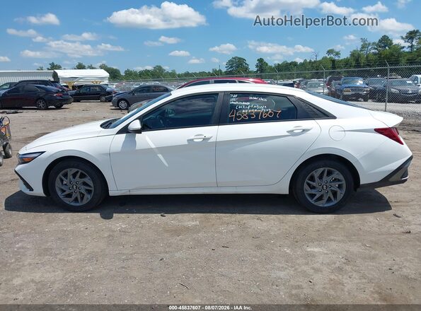 KMHLM4DJ8TU199271 2026 HYUNDAI ELANTRA HYBRID White სალონის 360-გრადუსიანი ხედი