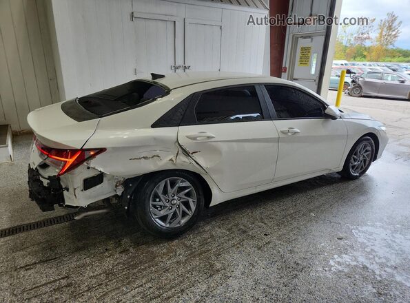 KMHLM4DJ8TU201150 2026 HYUNDAI ELANTRA White 