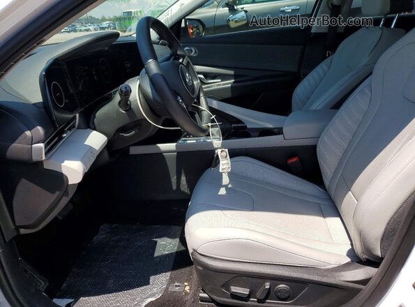 KMHLN4AJ7PU047103 2023 HYUNDAI ELANTRA White Սալոնի դիմացի տեսք
