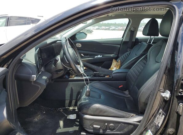 KMHLP4AG2PU406971 2023 HYUNDAI ELANTRA Черный Вид салона спереди