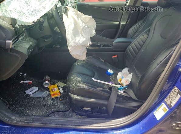 KMHLP4AG2PU534711 2023 HYUNDAI ELANTRA Blue Front interior view