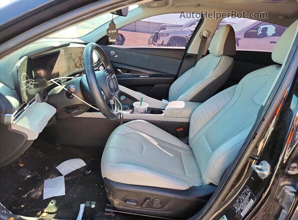 KMHLP4AG7PU372168 2023 HYUNDAI ELANTRA Black Widok wnętrza z przodu