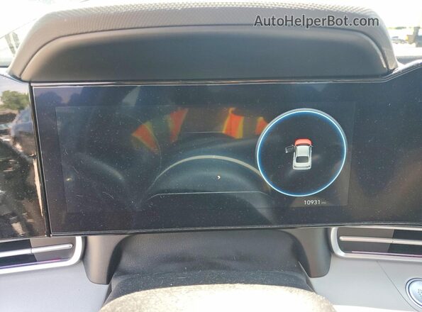 KMHLP4DG3TU109987 2026 HYUNDAI ELANTRA Gray ხელსაწყოთა პანელის ხედი