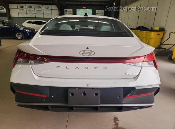 KMHLP4DGXRU730250 2024 HYUNDAI ELANTRA White 