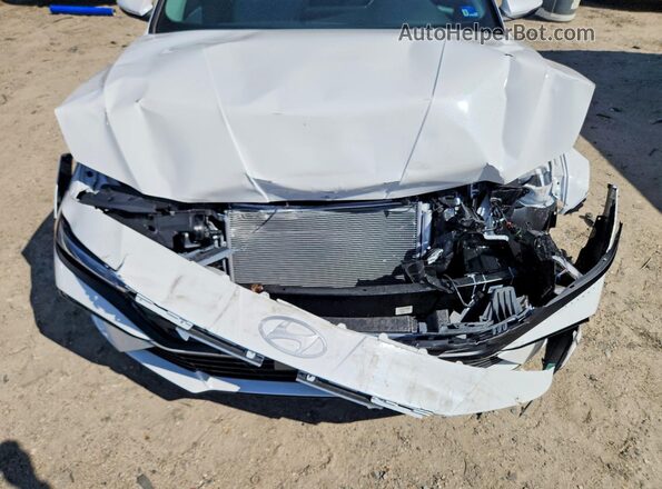 KMHLP4DGXTU161892 2026 HYUNDAI ELANTRA White Vista interior trasera