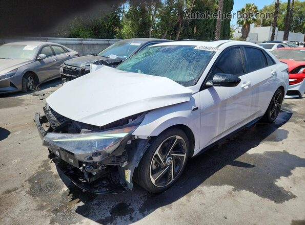 KMHLR4AF0NU244093 2022 HYUNDAI ELANTRA White 