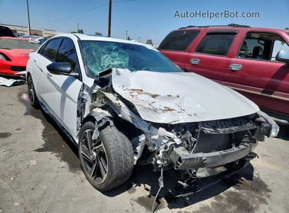 KMHLR4AF0NU244093 2022 HYUNDAI ELANTRA White 