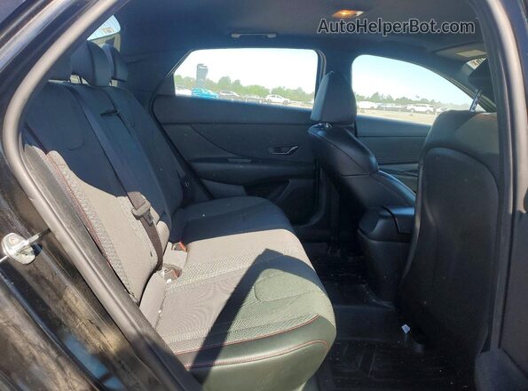 KMHLR4AF6NU369244 2022 HYUNDAI ELANTRA Black Rear seats view