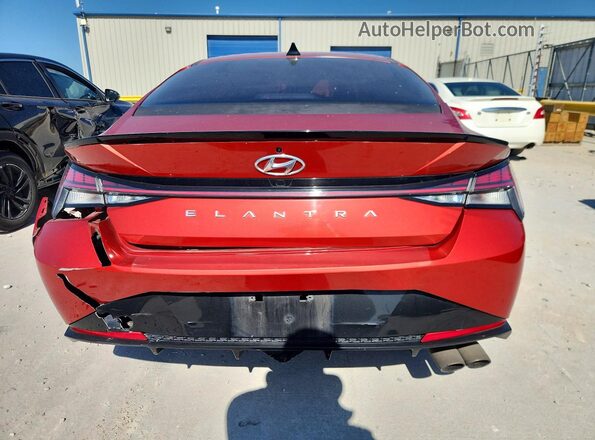 KMHLR4AFXNU317017 2022 HYUNDAI ELANTRA Красный Вид сзади