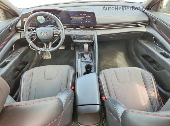 KMHLR4AFXPU435667 2023 HYUNDAI ELANTRA Silver Dashboard view