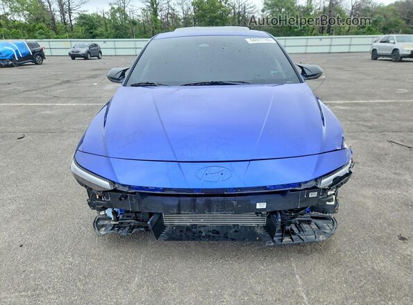 KMHLR4DF1SU863485 2025 HYUNDAI ELANTRA Blue Widok z przodu