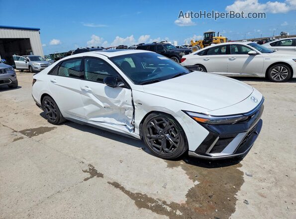 KMHLR4DF3SU026124 2025 HYUNDAI ELANTRA Белый Передняя правая четверть
