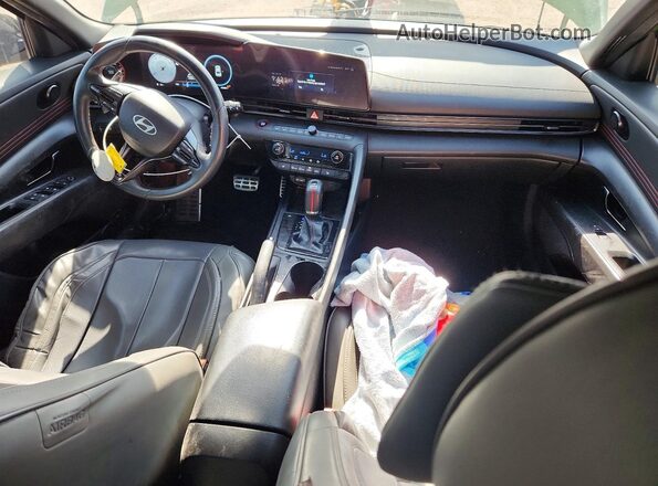KMHLR4DF6RU730389 2024 HYUNDAI ELANTRA Зеленый Вид панели приборов