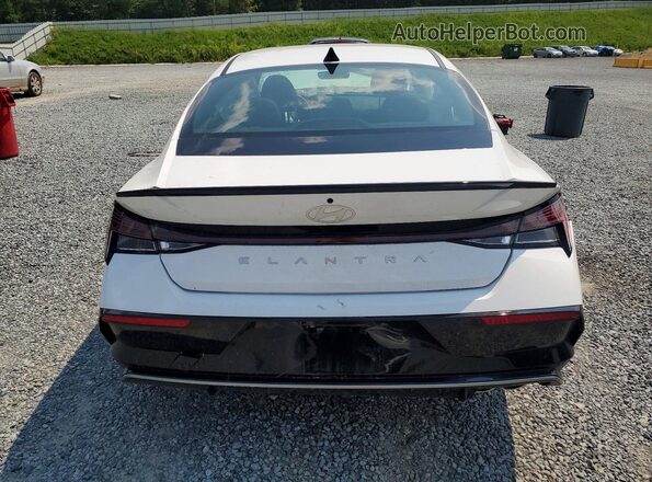 KMHLR4DF7TU108486 2026 HYUNDAI ELANTRA White უკანა ხედი