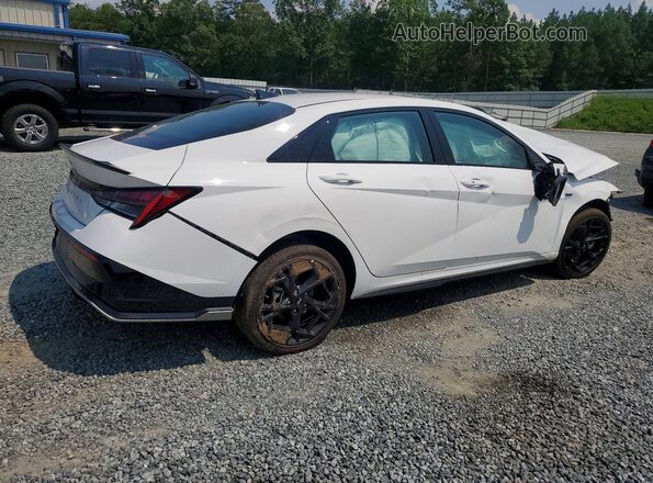 KMHLR4DF7TU108486 2026 HYUNDAI ELANTRA White უკანა მარჯვენა