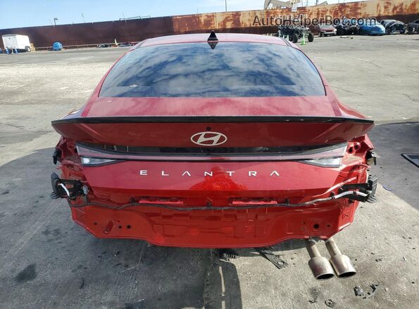 KMHLR4DF9SU015435 2025 HYUNDAI ELANTRA Красный Вид сзади