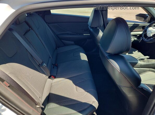 KMHLR4DFXSU950642 2025 HYUNDAI ELANTRA White Rear seats view