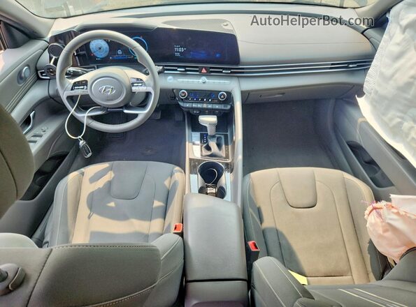 KMHLS4AG0PU412329 2023 HYUNDAI ELANTRA Black Вид панелі приладів