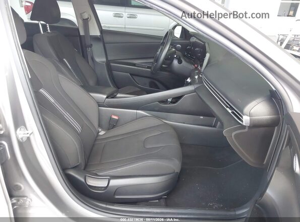 KMHLS4AG1PU464200 2023 HYUNDAI ELANTRA Gray Вид салону спереду
