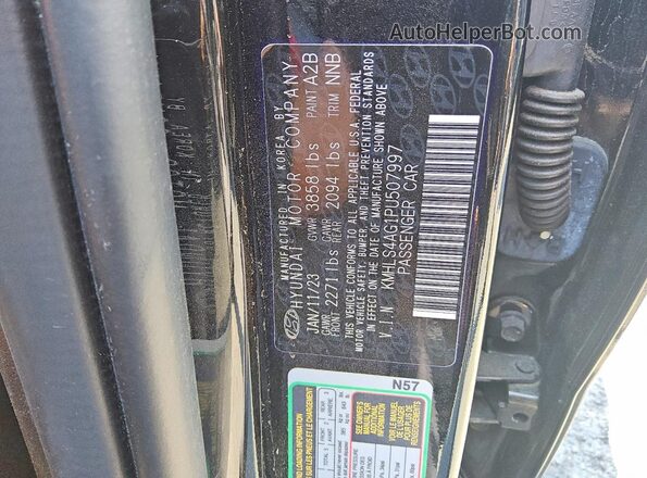 KMHLS4AG1PU507997 2023 HYUNDAI ELANTRA Black Вид підкапотного простору