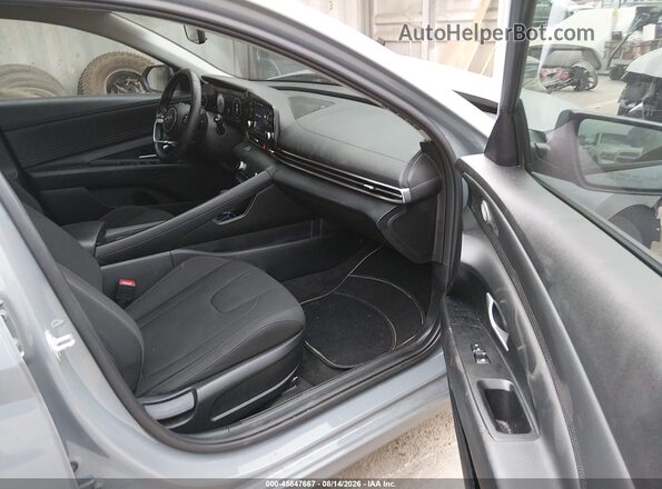 KMHLS4AG2NU240298 2022 HYUNDAI ELANTRA Серый Вид салона спереди