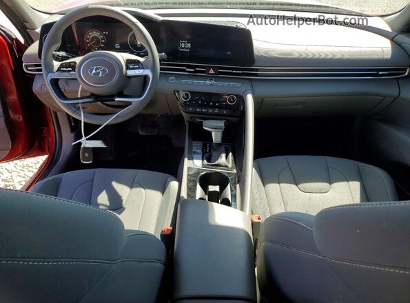 KMHLS4AG2PU435725 2023 HYUNDAI ELANTRA Red წინა პანელის ხედი