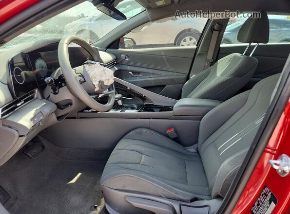 KMHLS4AG2PU483581 2023 HYUNDAI ELANTRA Красный Вид салона спереди