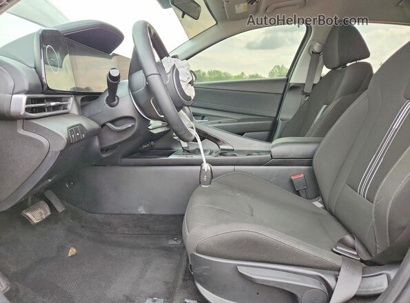 KMHLS4AG2PU609387 2023 HYUNDAI ELANTRA Gray Vista interior delantera