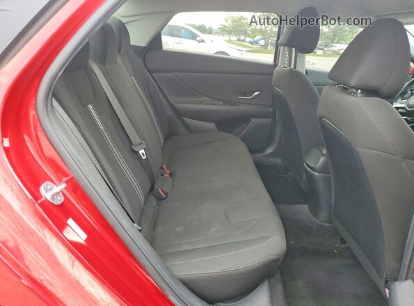 KMHLS4AG5PU483770 2023 HYUNDAI ELANTRA Red Vista de los asientos traseros