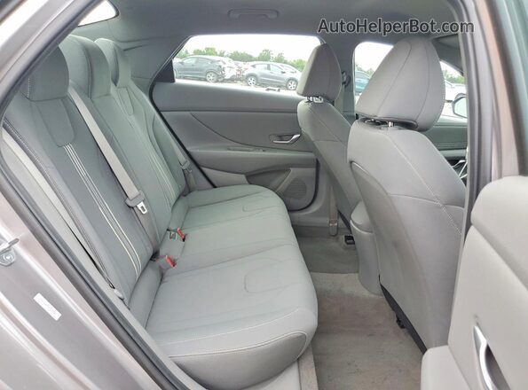 KMHLS4AG5PU555289 2023 HYUNDAI ELANTRA Silver Widok tylnych siedzeń