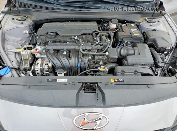 KMHLS4AG5PU555289 2023 HYUNDAI ELANTRA Silver Widok wnętrza z tyłu