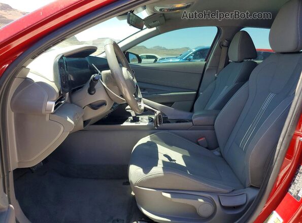 KMHLS4AG5PU591127 2023 HYUNDAI ELANTRA Красный Вид салона спереди