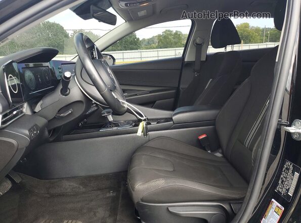 KMHLS4AG6NU252616 2022 HYUNDAI ELANTRA Black Widok wnętrza z przodu