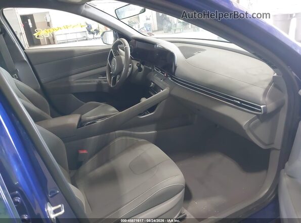 KMHLS4AG6PU579147 2023 HYUNDAI ELANTRA Blue Front interior view