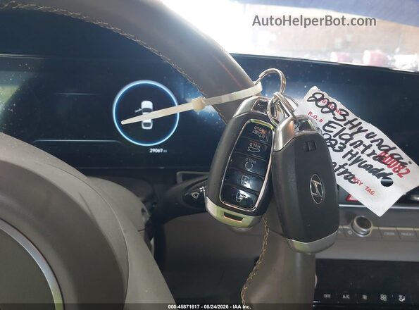KMHLS4AG6PU579147 2023 HYUNDAI ELANTRA Blue Dashboard view