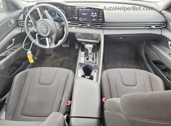 KMHLS4AG7NU233122 2022 HYUNDAI ELANTRA Черный Вид панели приборов