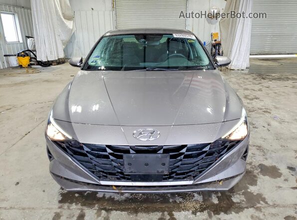 KMHLS4AG7PU559537 2023 HYUNDAI ELANTRA Silver Front view