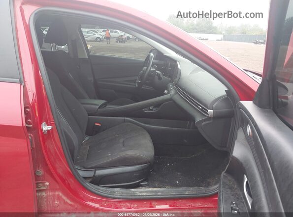 KMHLS4AG8PU501078 2023 HYUNDAI ELANTRA Red წინა სალონის ხედი