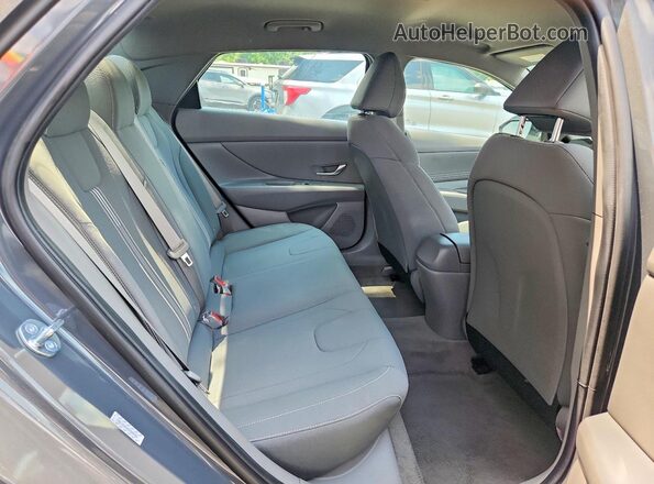 KMHLS4AGXPU568765 2023 HYUNDAI ELANTRA Gray უკანა სავარძლების ხედი