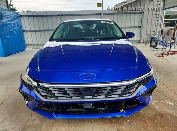 KMHLS4DG0SU920434 2025 HYUNDAI ELANTRA Blue Вид спереду